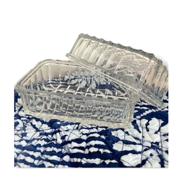 Retro Glass Container - Picture 1 of 8